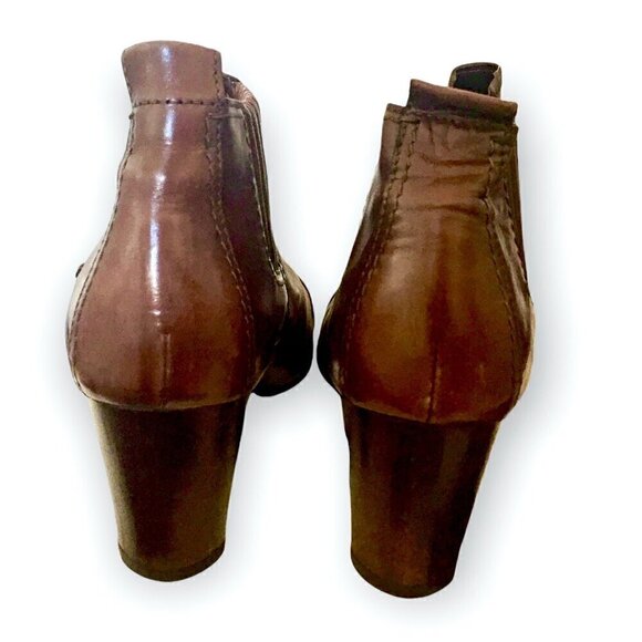 Vintage‎ Y2K Costume National side gore brown booties 38.5 EU - Picture 4 of 14